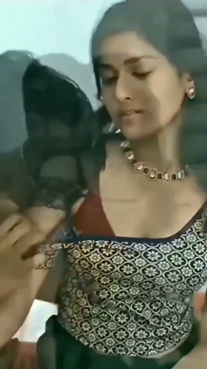 ullu hot web series kissing scene hot bhabhi kiss #bhabhi #romance #ullu #shortvideo #shorts
