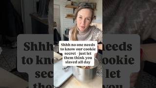 My Sourdough Discard Chocolate Chip Cookie Secret! The Recipe can feed a crowd #sourdough #cookies