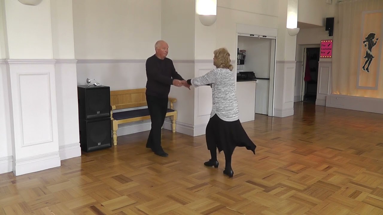 Танцевальная последовательность Jive Together