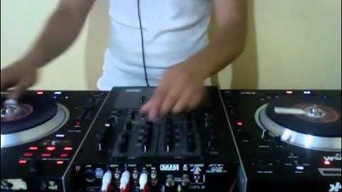 DJ FM SCRATCH PRACTICE W/ NUMARK V7