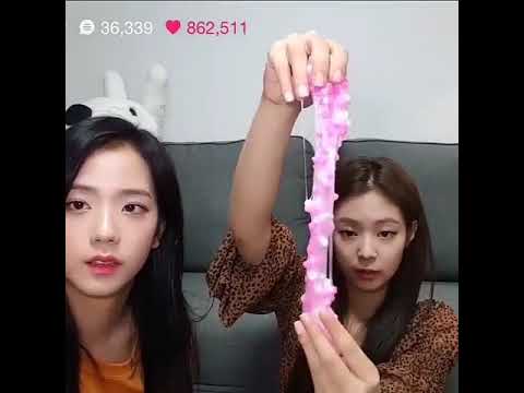 BLACKPINK JENNIE AND JISOO ARE HAVING FUN PLAYING SLIMES