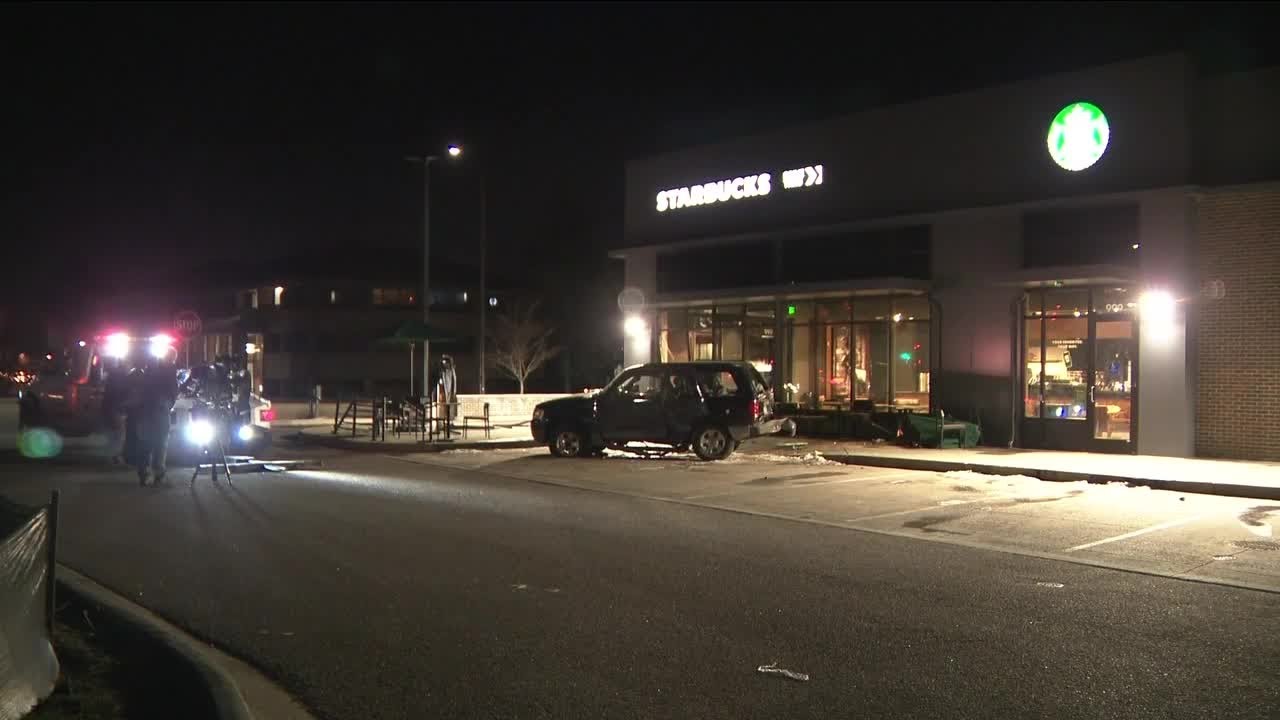 Driver cited for DUI after he crashed into Lakewood Starbucks, police ...