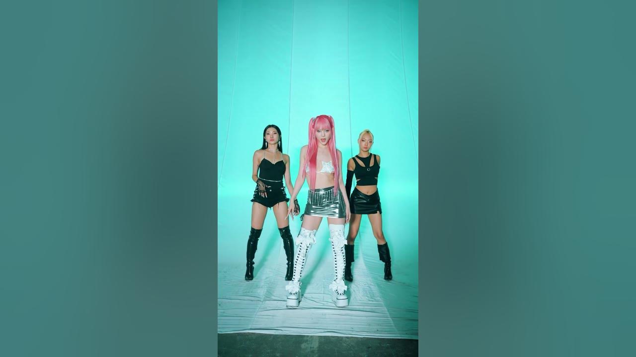 L I T 춤 추자 👯‍♀️