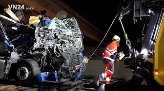 VN24 - Truck destroyed on A44 - Driver climbs out unharmed (Documentation)