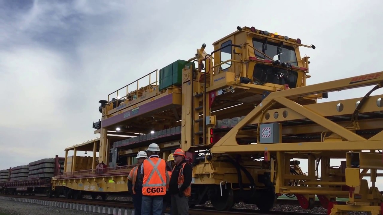 Gantry New track construction Harsco Rail YouTube