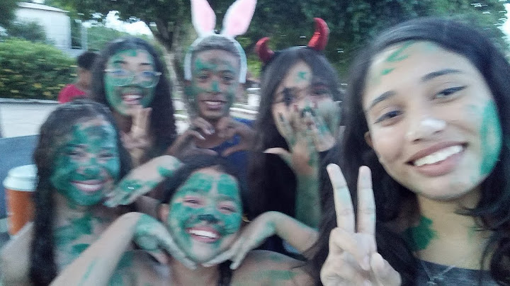 FIZEMOS O NOSSO PRÓPRIO "BLOCO" DE CARNAVAL 🎭🎊 - THAUANY
