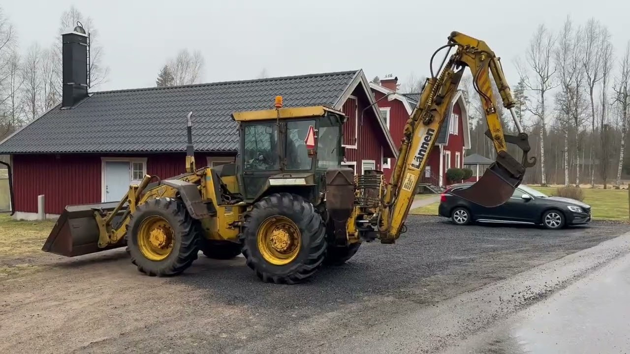 Traktorgrävare Lännen C110
