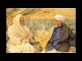 أنوار أحمد قد شعت من القمرين