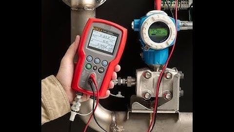 Intrinsically Safe Calibrator Ecom 721Ex