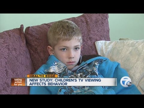 Videó: Hogyan győződhet meg arról, hogy televíziója biztonságos a gyermekek körében?
