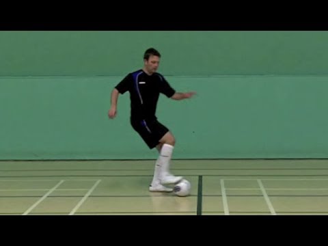 Learn the Pull Push skill - Football Soccer Futsal