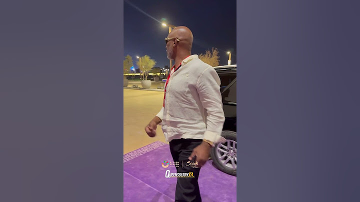 The last Undisputed Heavyweight Champ, Lennox Lewis, arrives to witness the next 👑