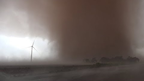 Extreme Close-Range Tornado - Tahoka, TX - May 5, 2019