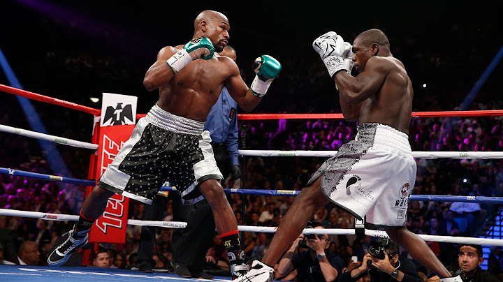 Mayweather vs. Berto: Round 6 | SHOWTIME CHAMPIONSHIP BOXING 30th Anniversary