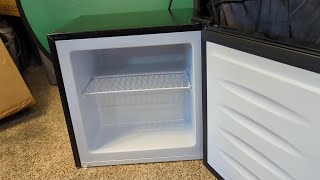 Famous BANGSON Upright Freezer,1.1Cu.ft Mini Freezer with Removable Shelf,Single Door Compact Mini Freezer Wealth