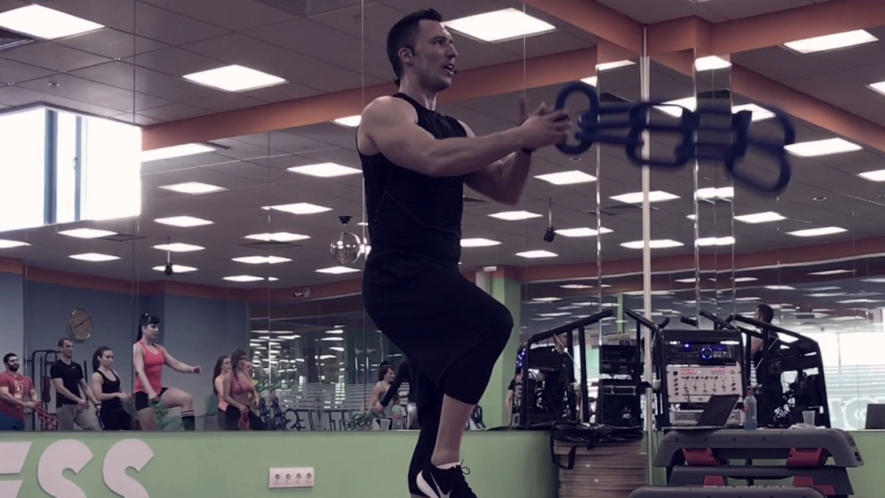 U9 Functional Chain Workout - YouTube