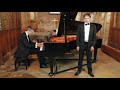 Capture de la vidéo James Gaughan, Baritone & Matthew Collins, Piano: Online Concert