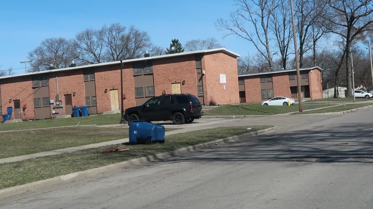 MUSKEGON HEIGHTS MICHIGAN MOST VIOLENT / DANGEROUS PROJECTS YouTube