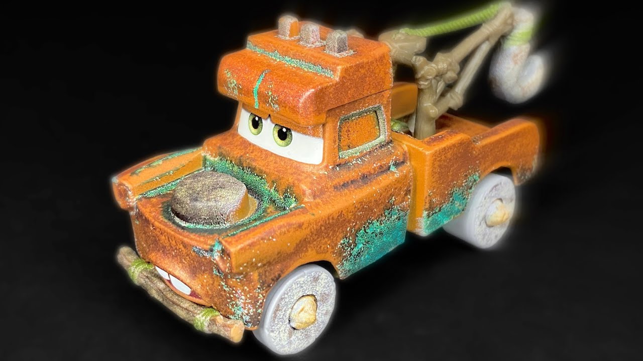 Mattel Cave Mater “Dino Park” Cartaceous Gardens Case D Disney Pixar Cars On The Road Die-Cast