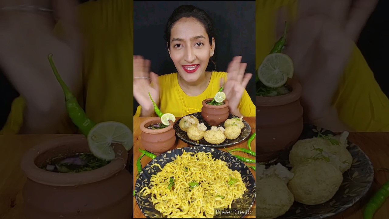 1 min me golgappa and Maggie eating Challenge 