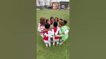 Ajax U11s beat PSV with 13-2 👏