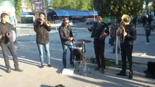 Вуличні музиканти в центрі Кам'янця-Подільського