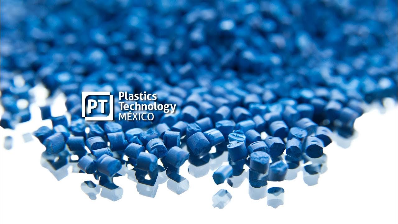 Plastic technologies. Синие гранулы. Plastic technologies. Производство пластмасс. Plastic technologies.
