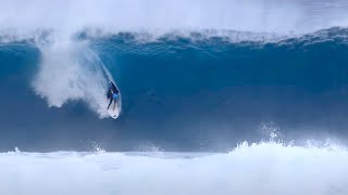 Surfing Pipeline North Shore Hawaii [12/22/2023] Wipe out big waves