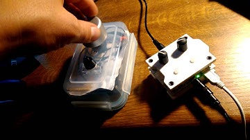 DIY box sends 1volt cv to a patchblock