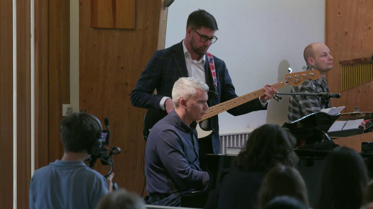 Gudstjeneste i Bergen Adventistkirke