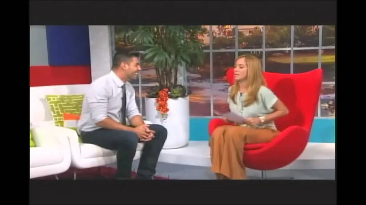 Alexandra Fuentes entrevista al presentador Nelson...