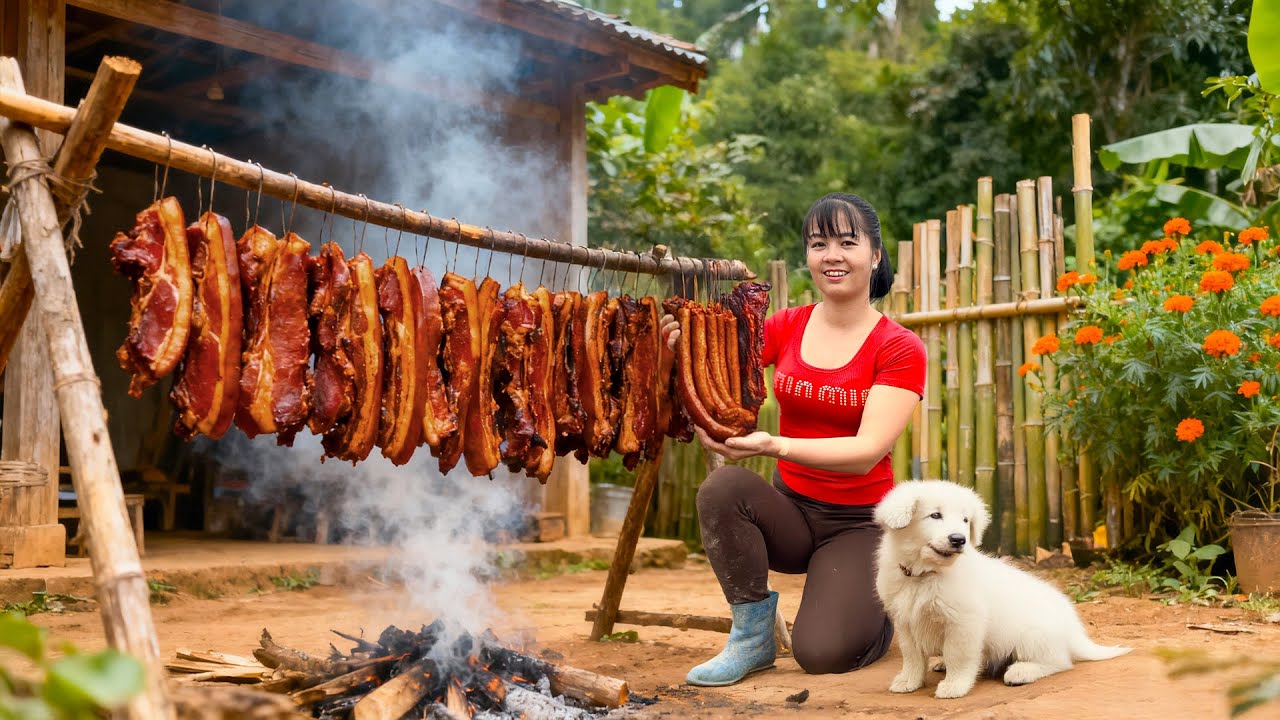 Go to the Market to Buy Pork, Process and Preserve Smoked Pork by Hand Using a Special Recipe