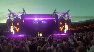 P!nk Glasgow 2019 Beautiful trauma tour - Walk me home