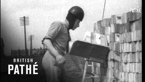 Bricklayers Crash Hat  (1937)