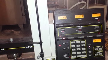 Instron 4411 Tensile And Compression Pull Tester 5KN 1125lbs