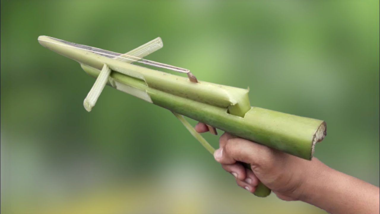 Cara Membuat Tembak Dari Pelepah Pisang Yang Ada Suaranya - YouTube