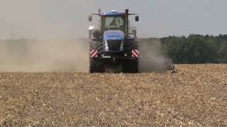 New Holland T9.560 articulated tractor with cultivator in Germany by Global Farm Machinery 141 views 2 months ago 21 seconds