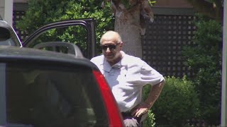 Dentist's lawyer wants lawsuit dismissed