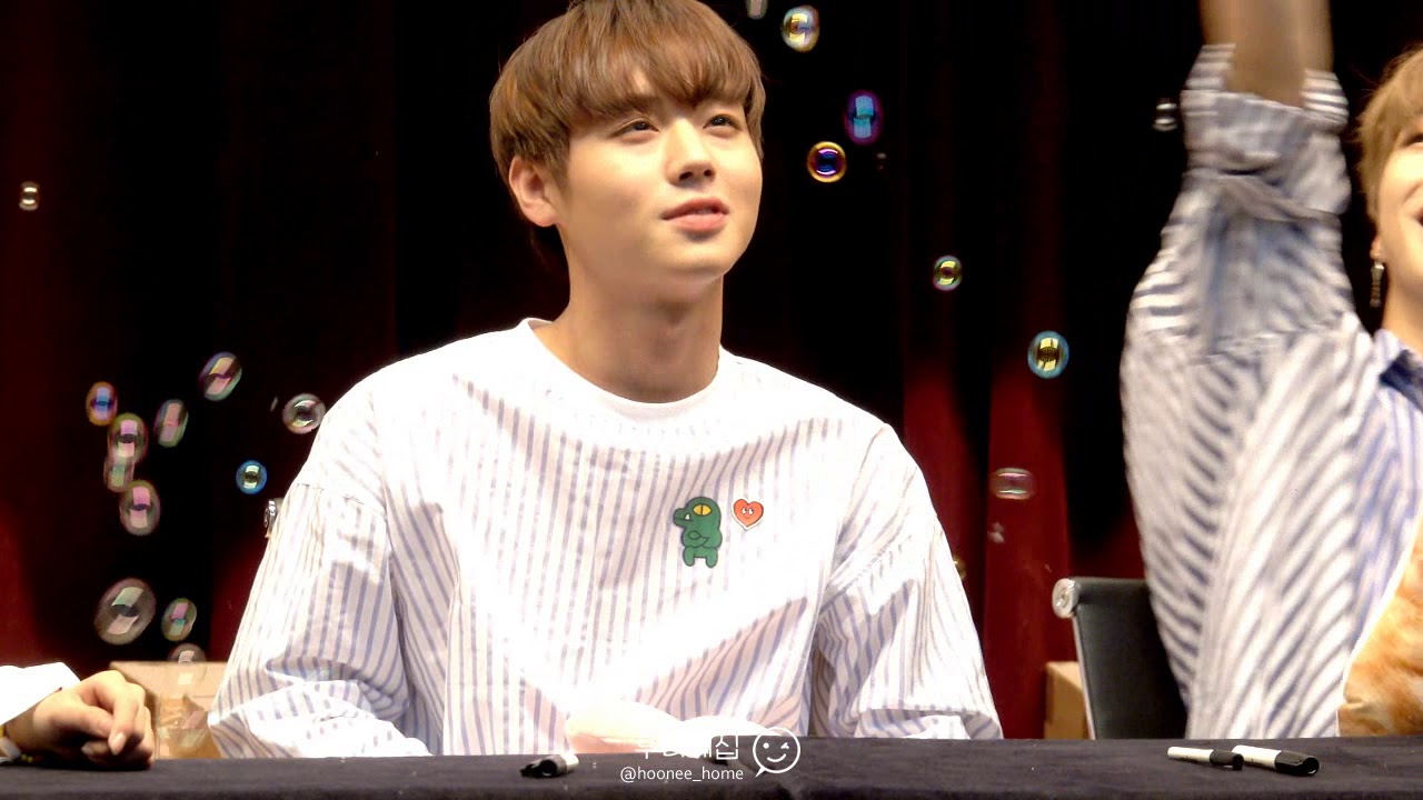 박지훈 :: 170815 워너원 팬사인회 - 엔딩 I