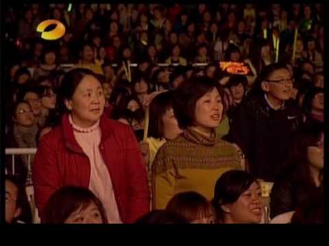 100327李宇春WhyMe生日演唱会－漂浮地铁花絮