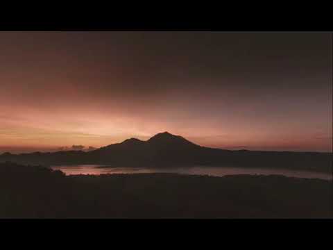 تلاوة شجية مؤثرة تلامس القلوب بصوت القارئ رائد المفكر 