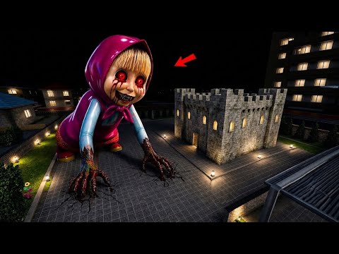 Rumi Masha Giant Captured in front of Home Girl Backyard Castle 😱 Sakura School Simulator