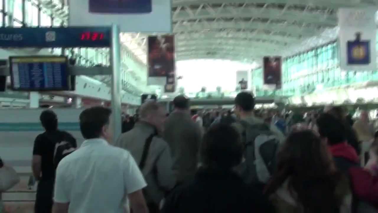 Erasure en Argentina llegada al Aeropuerto Ezeiza/ Arrival Airport Buenos Aires