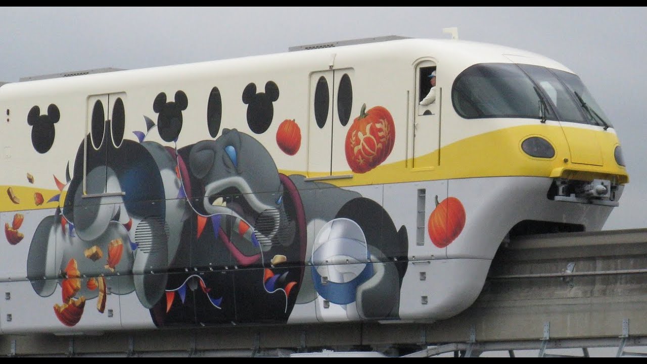 東京ディズニーランドとディズニーシーの外回りを走るミッキーマウスの形の窓のあるモノレールの スティッチ エンカウンター ライナー という車両です ディズニーリゾートライン Youtube