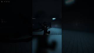 Playing the Backrooms in Roblox