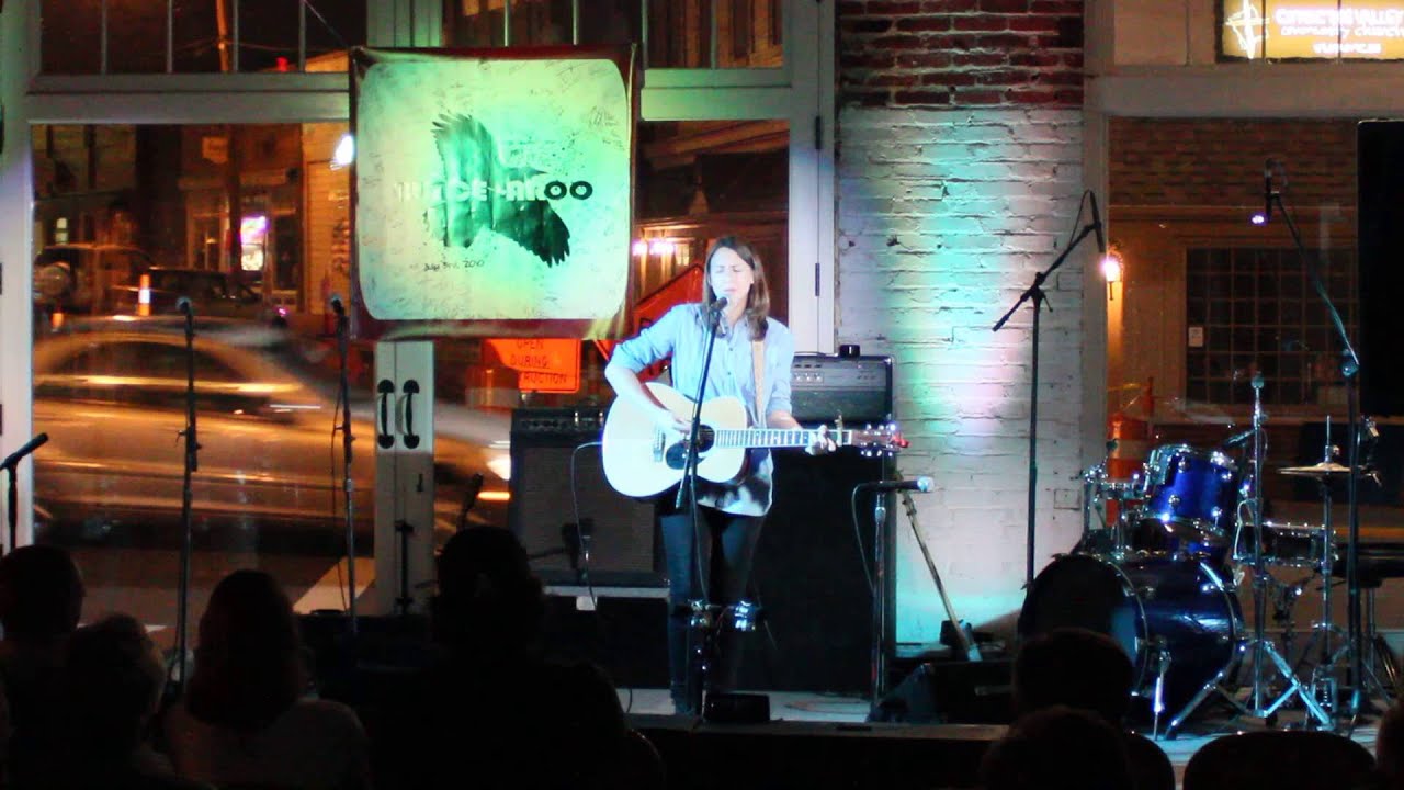 "Alright" - By: Brooke Annibale - Live at BUNCEAROO - 9/25/15