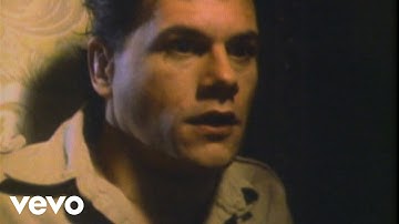 KC - Give It Up (Official Video)