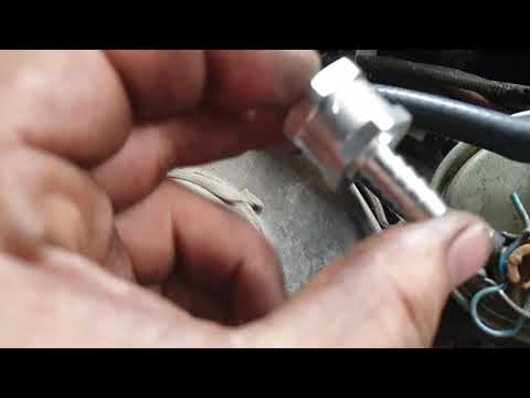 Video: Šta možete staviti u rezervoar za gorivo da pokvarite motor?