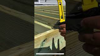Wood Board Installation: How Leverage Turns Shifting Boards Straight 