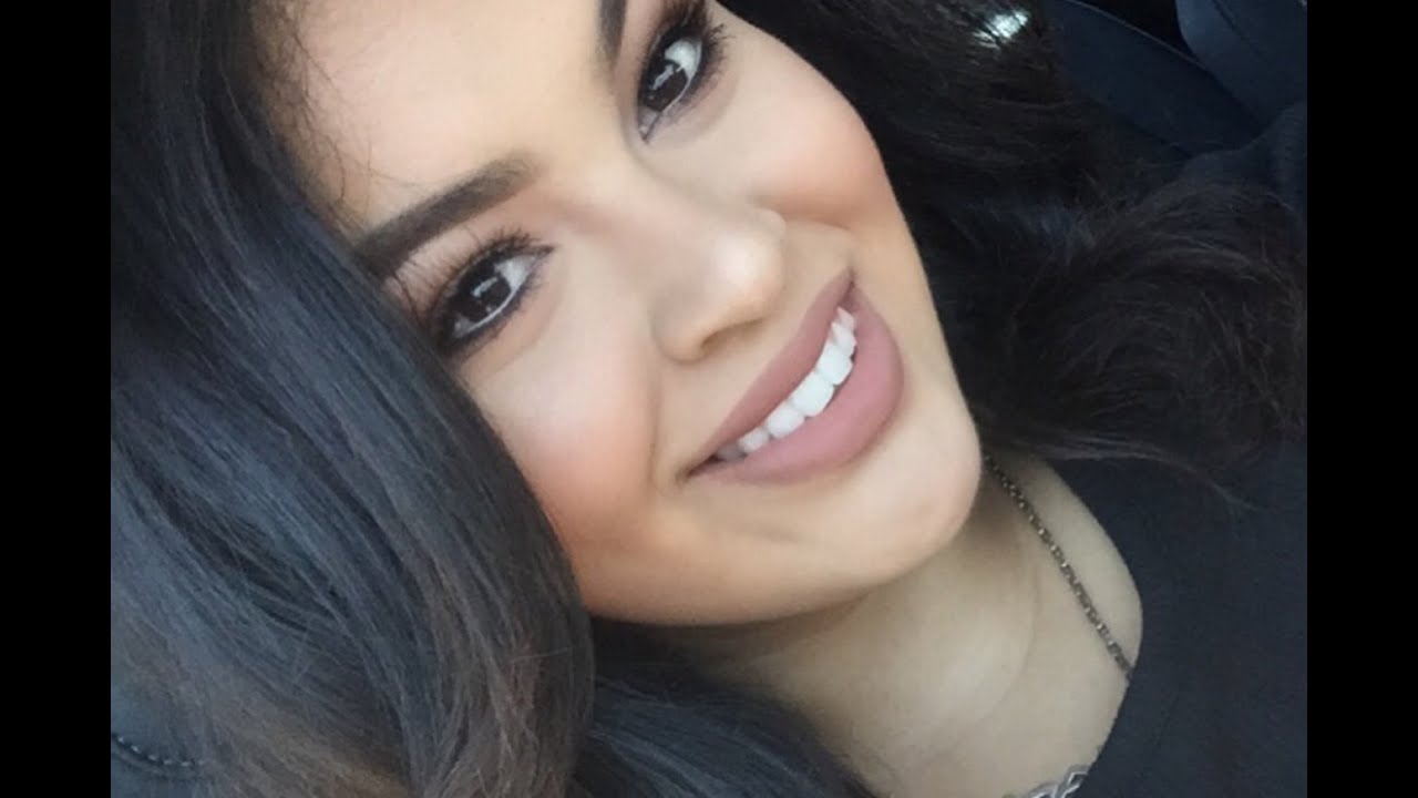 Neutral Eyeshadow + Velvet Teddy